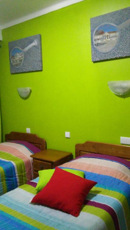 Residencial Moeda Hotel Coimbra Bagian luar foto