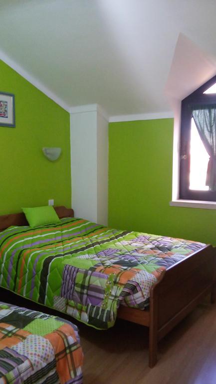 Residencial Moeda Hotel Coimbra Bagian luar foto