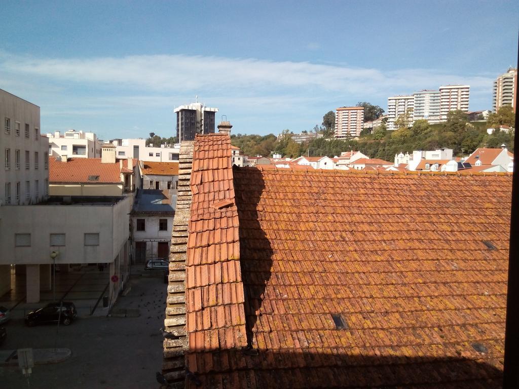 Residencial Moeda Hotel Coimbra Bagian luar foto